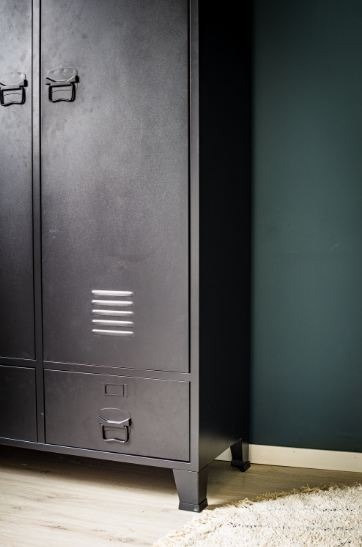 Level The Safe By Creating An Airflow Pocket Underneath