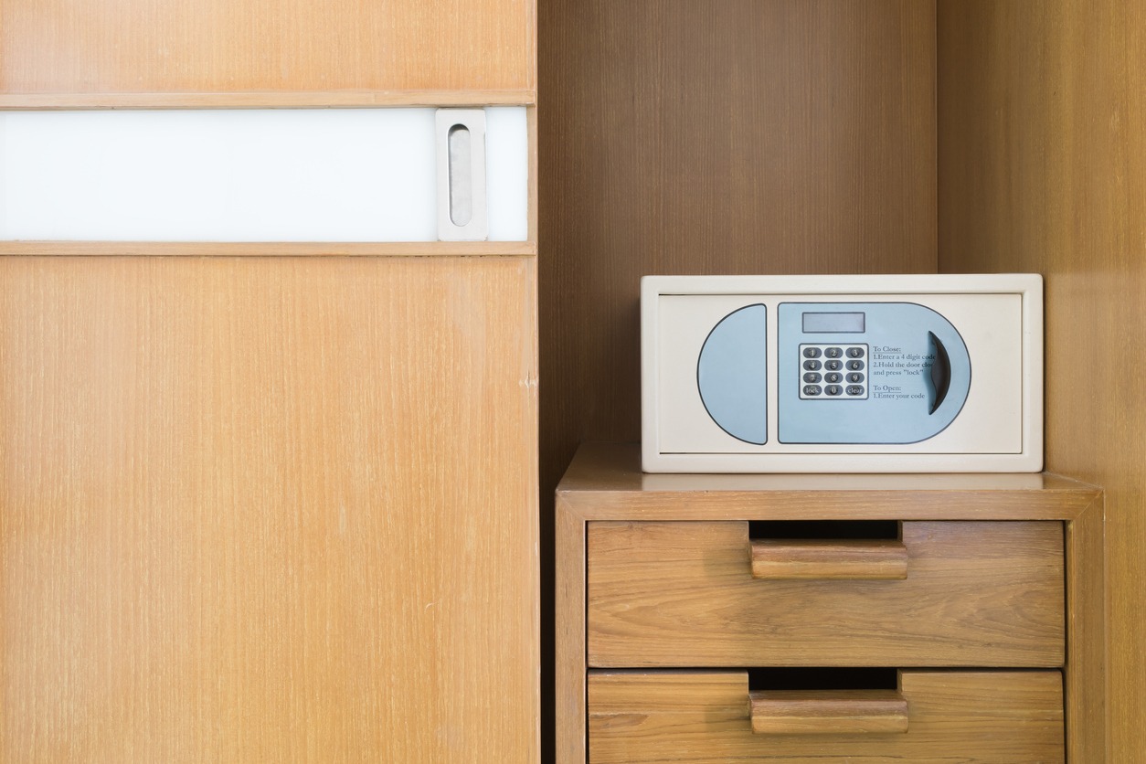 hotel safe in closet