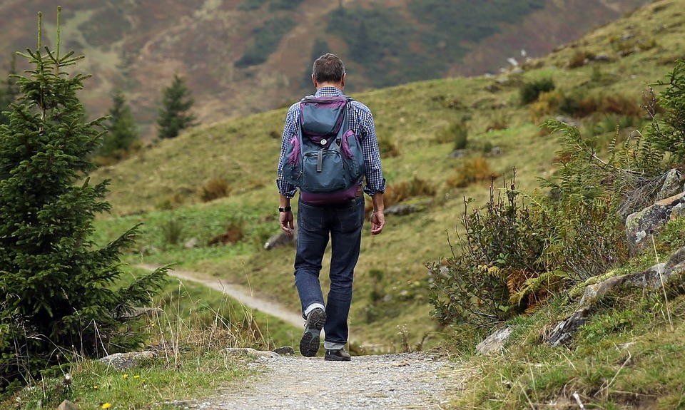 Solo Hiking 6 Things You Should Do Make It Successful